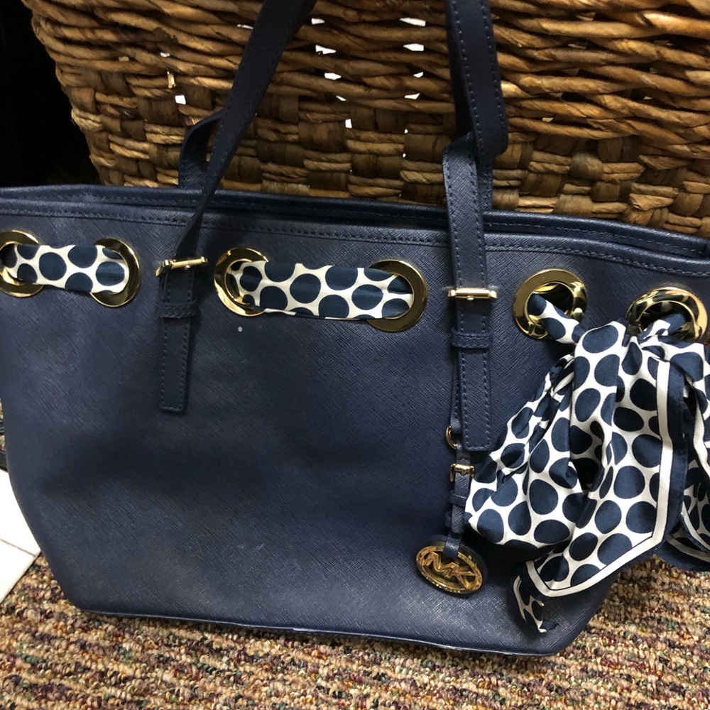 Authentic Michael Kors Navy Leather Purse